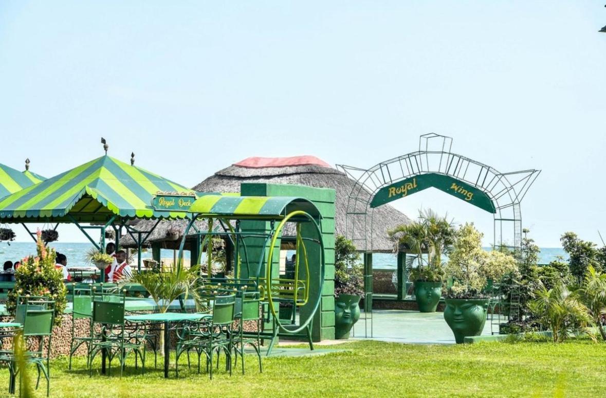 Country Lake Resort Garuga 엔테베 외부 사진
